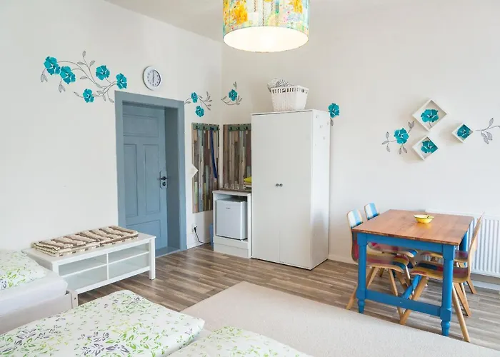 Landpension-kleeblatt Pensión *